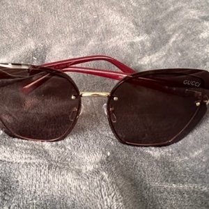 Women's Gucci Sunglasses